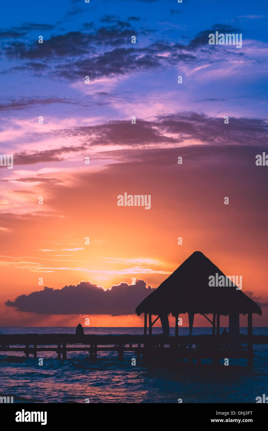 Sunrise over beach, Akumal, Tulum, mexico Stock Photo Alamy