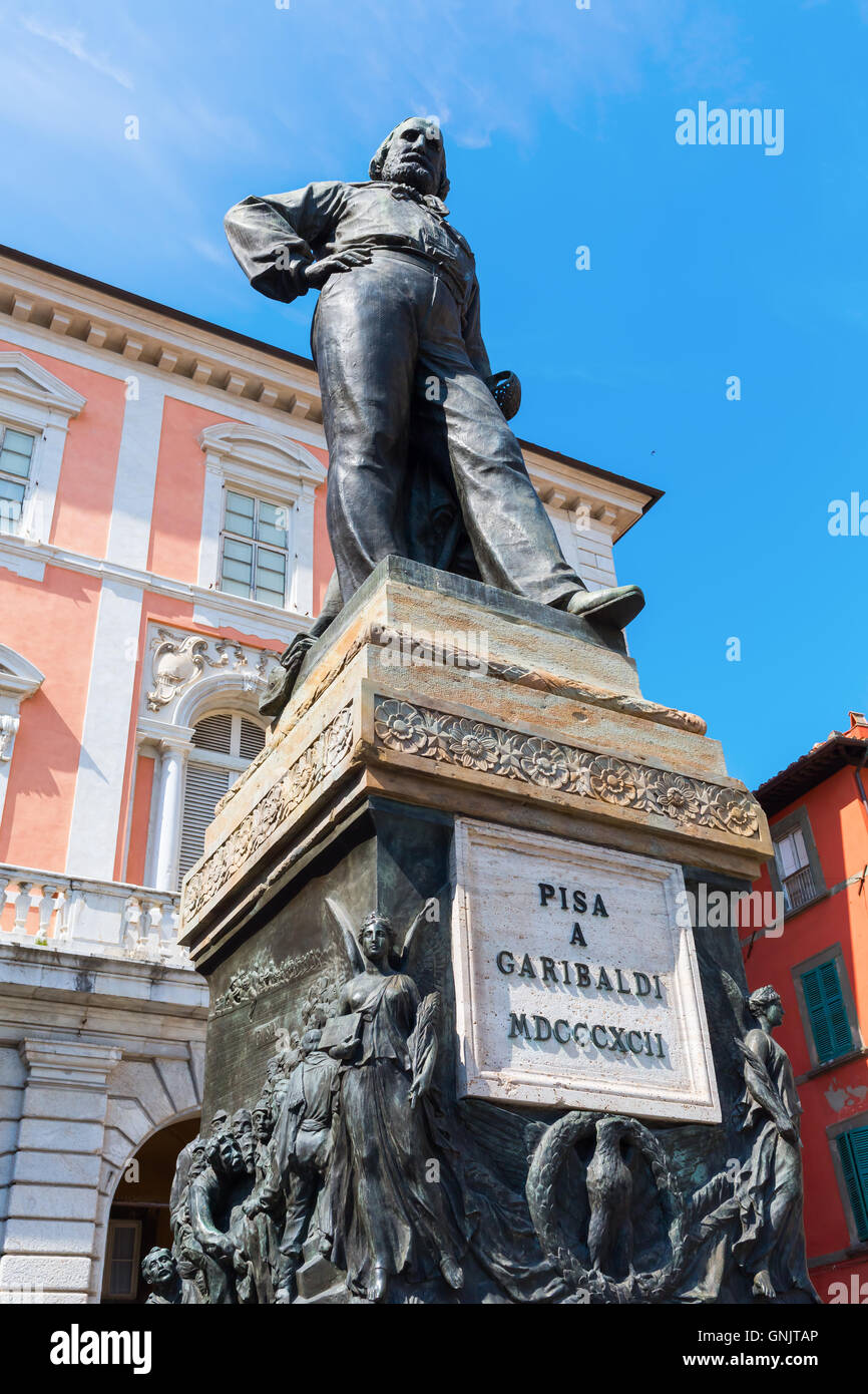 statue of Giuseppe Garibaldi in Pisa, Italy Stock Photo Alamy