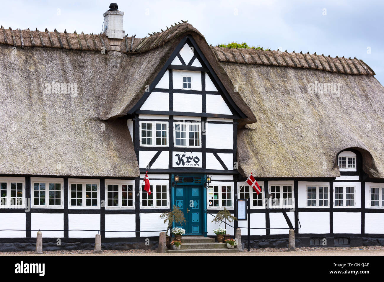 Vester Skerninge Kro, an ancient 18th Century inn half-timbered thatched  hotel on Funen, Denmark Stock Photo - Alamy
