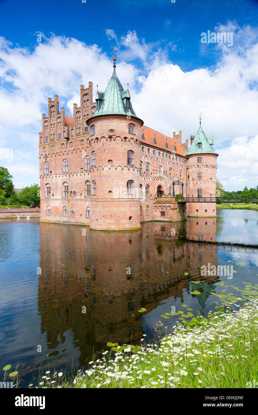 Egeskov Slot Castle, 16th Century Renaissance, moat and turrets, in south of the island Funen, Denmark Stock Photo - Alamy