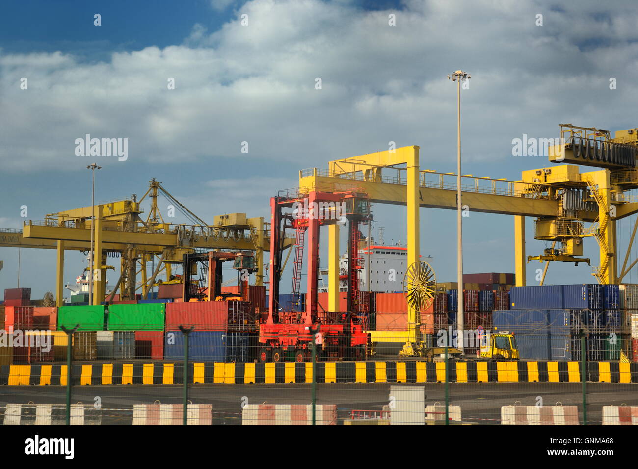 container ship leaving the container port terminal Stock Photo - Alamy