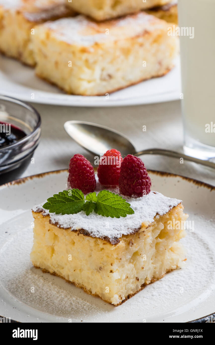 Baked rice cake hi-res stock photography and images - Alamy