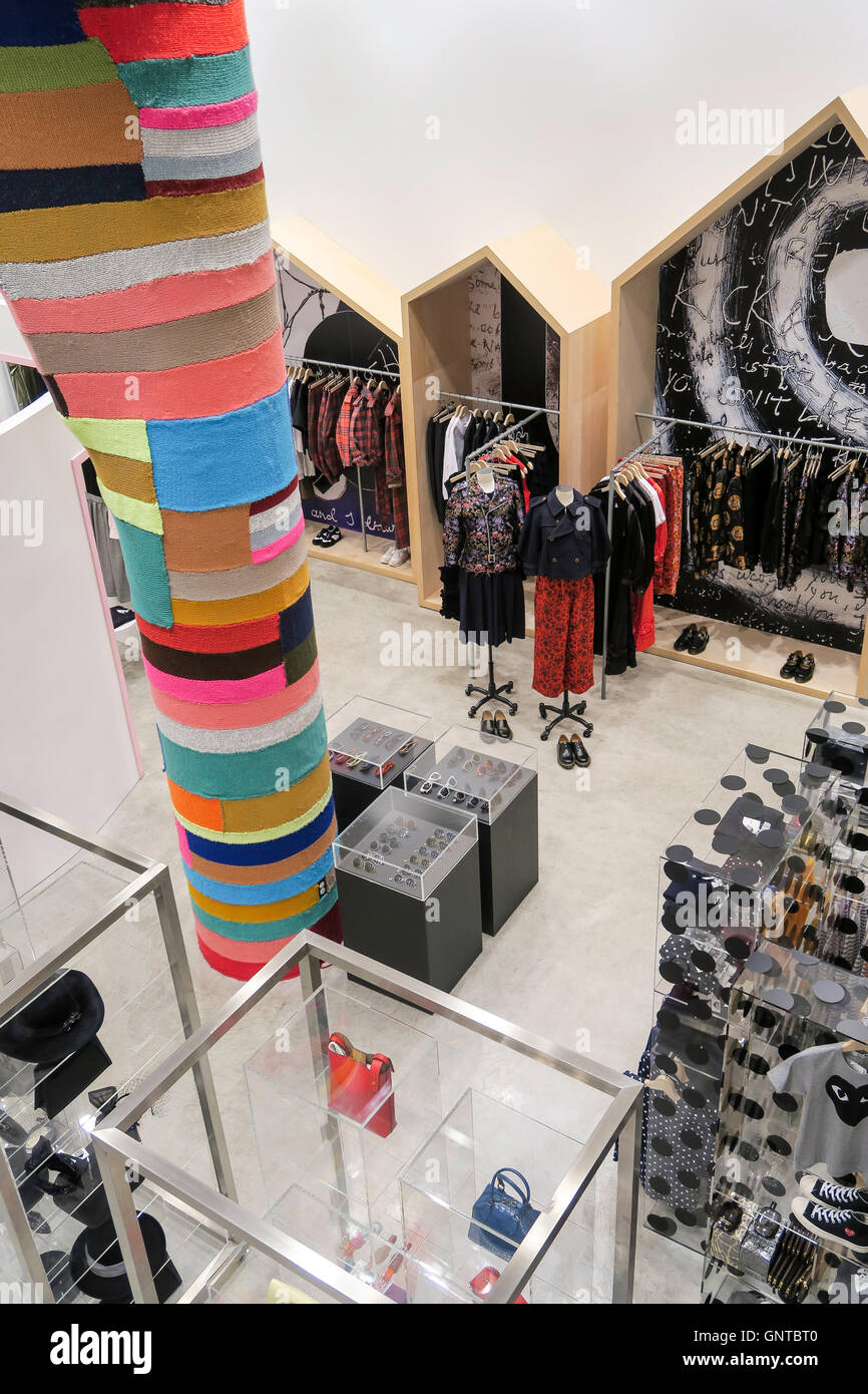 air vapormax plus black volt sole