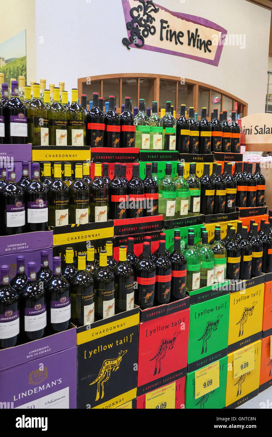 Whites super market hires stock photography and images Alamy