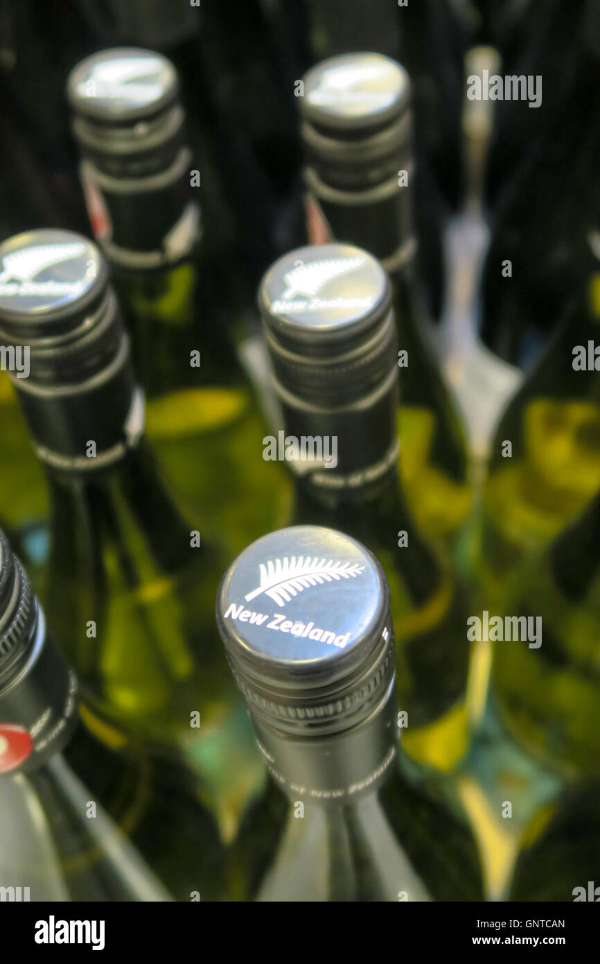 Everyday life in new zealand hires stock photography and images Alamy