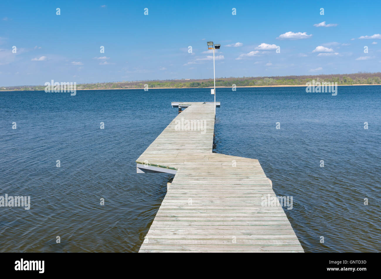 Empty wooden pier hi-res stock photography and images - Alamy