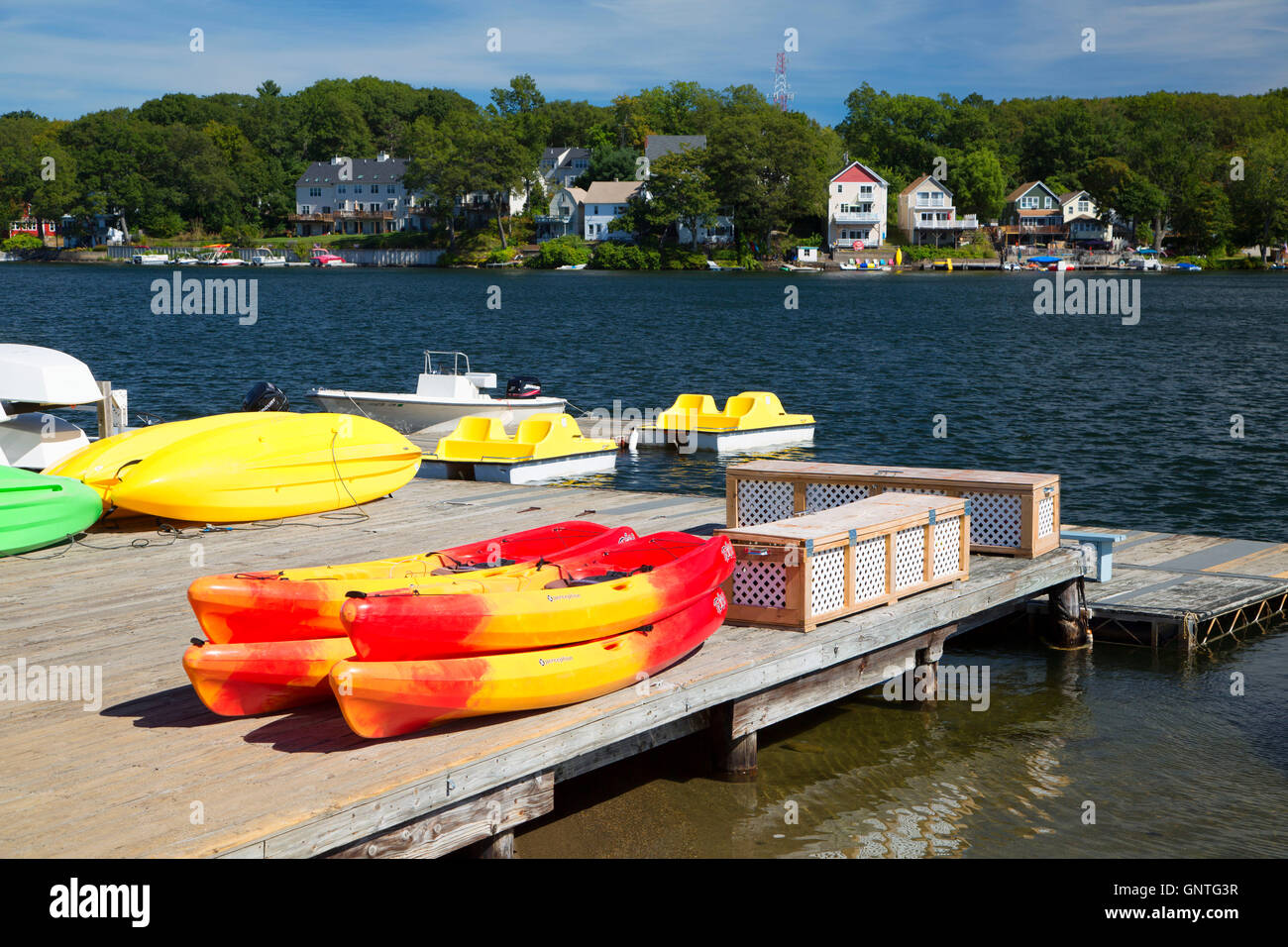 Lake Quinsigamond dock at Regatta Point, Quinsigamond State Park, Worcester, Massachusetts Stock