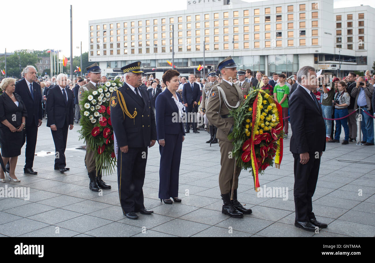 72nd anniversary of the Warsaw Uprising, at the Tomb of the Unknown ...