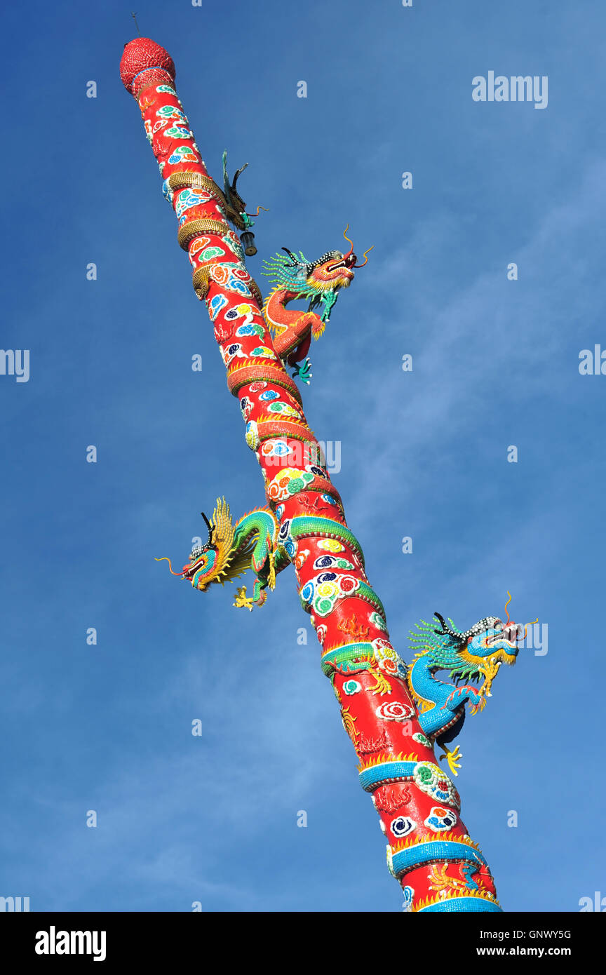 China blue dragon hi-res stock photography and images - Alamy