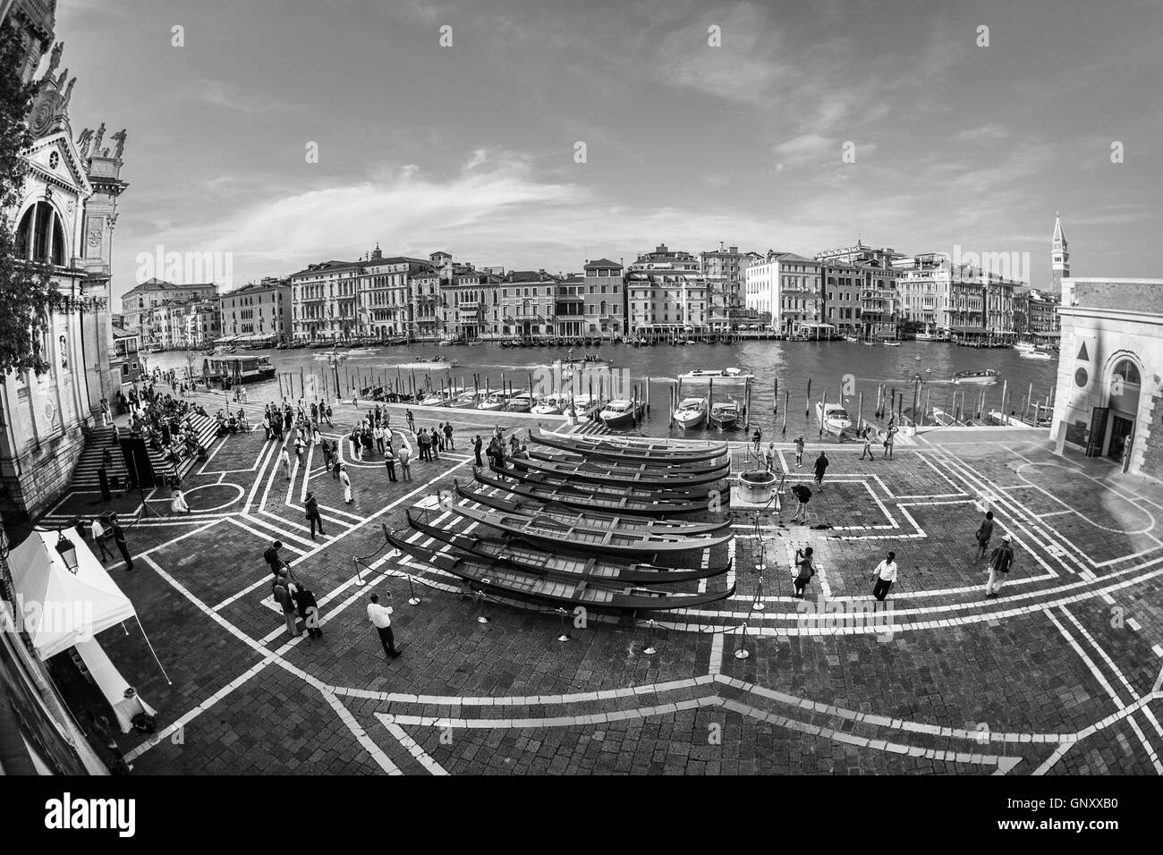 Venice, Italy. 1st september, 2016.  (EDITOR NOTE: this image has been converted in black and white) The Gondolini and the 'Regatanti' (rowers) gather for the blessing at Santa Maria della Salute church ahead of Sunday Historic Regata.The Historic Regata is the most exciting boat race on the Gran Canal for the locals and one of the most spectacular. © Simone Padovani / Awakening / Alamy Live News Stock Photo