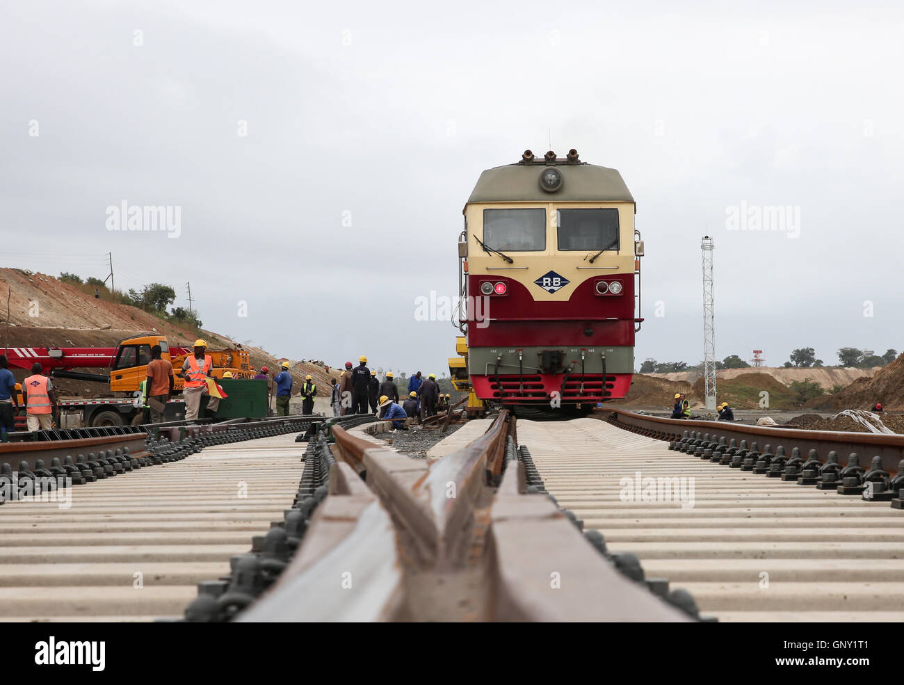 Железные дороги африки. Железная дорога Джибути Аддис Абеба. Железная дорога Аддис-Абеба Эфиопия Джибути. Железные дороги ЮАР. Поезда в Африке.