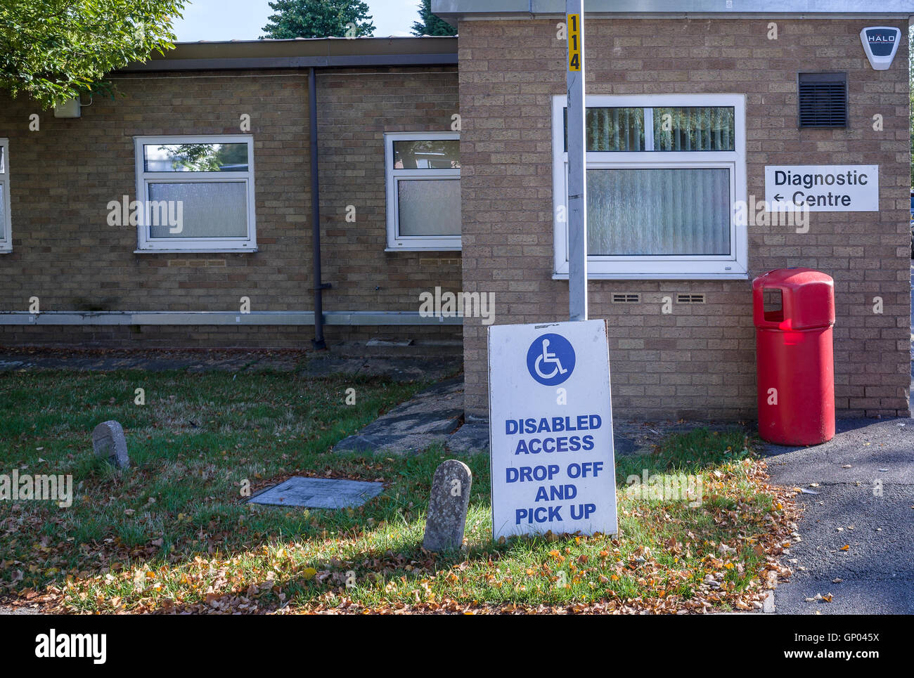 Diagnostic centre hi-res stock photography and images - Alamy