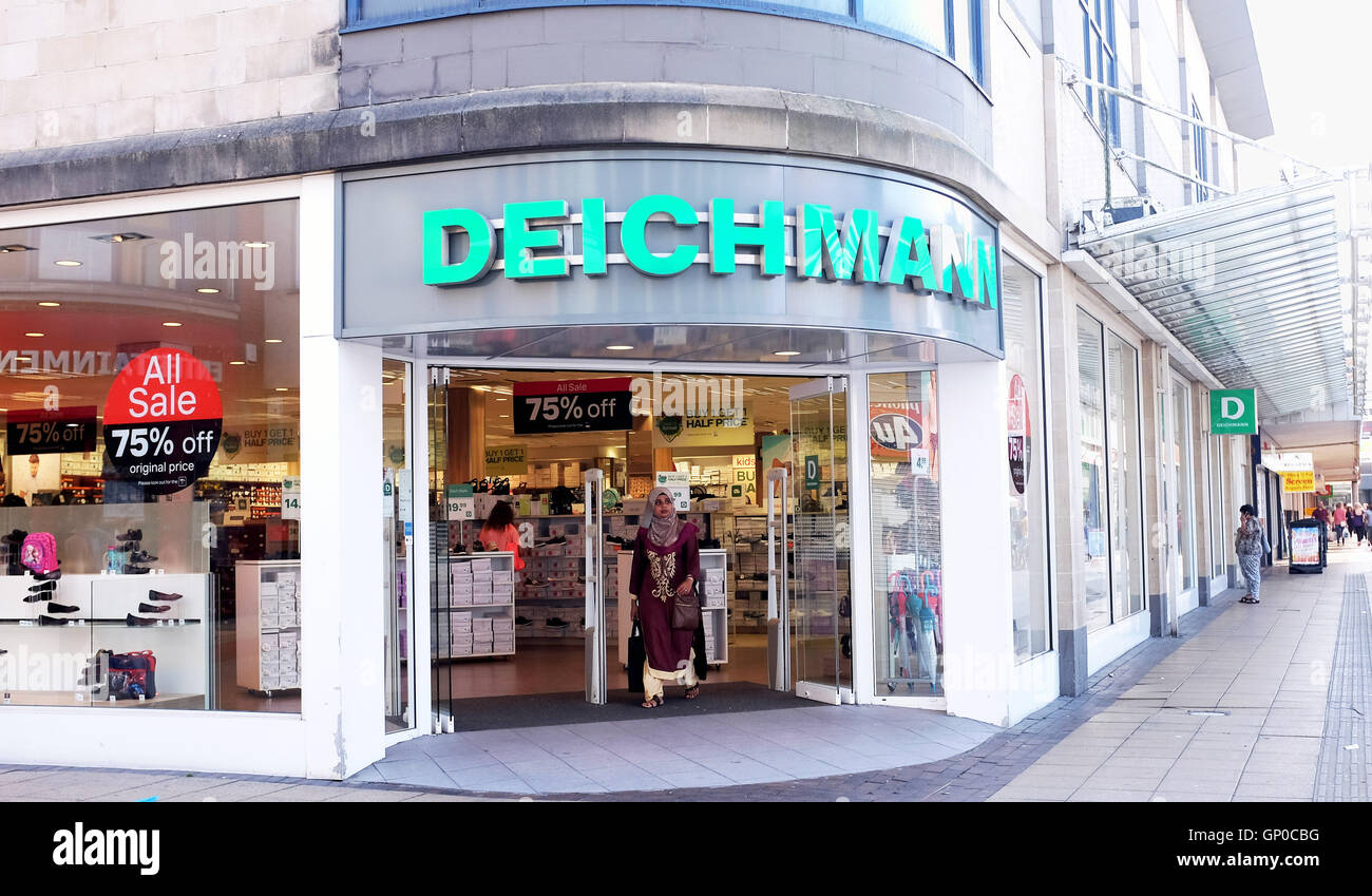 The Deichmann department store in Crawley Queens Square shopping area  Sussex UK Stock Photo - Alamy