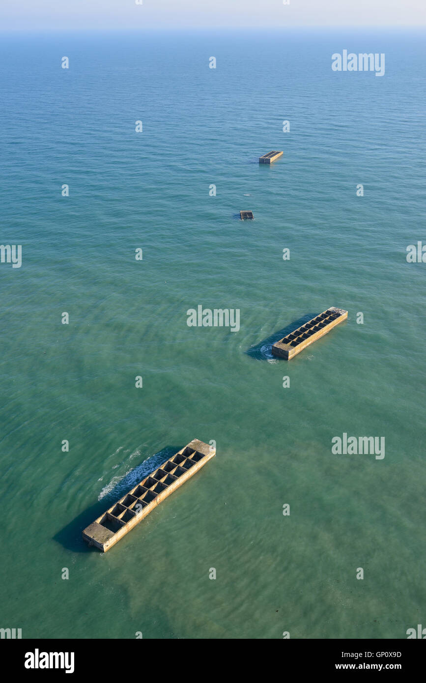 MULBERRY ARTIFICIAL HARBOUR (aerial view). ArromancheslesBains