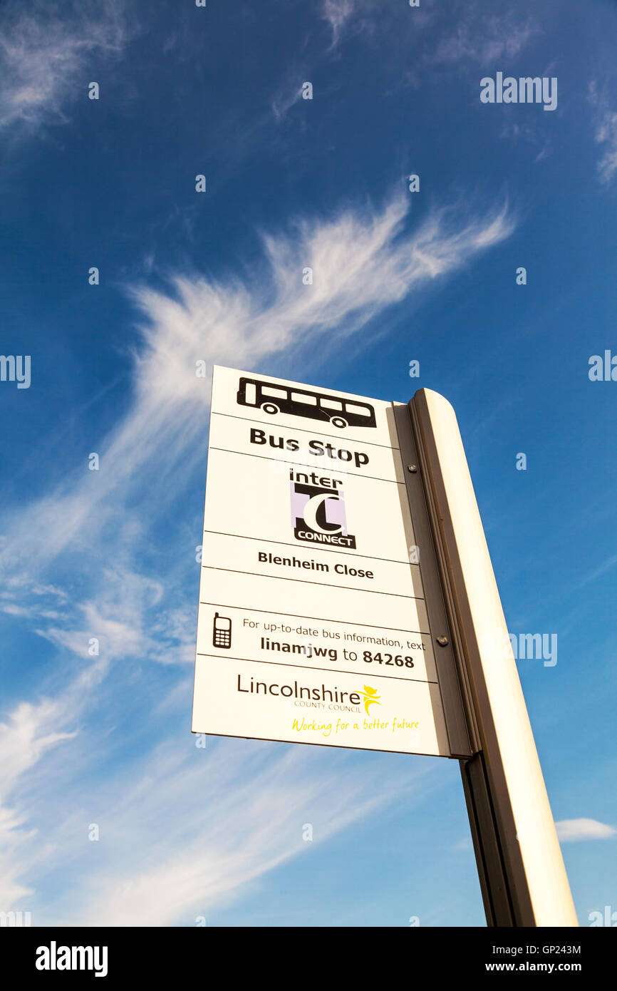 Uk bus stop sign hi-res stock photography and images - Alamy