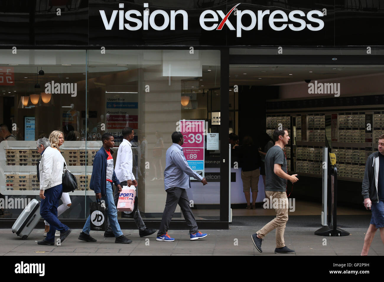 Vision express logo hires stock photography and images Alamy