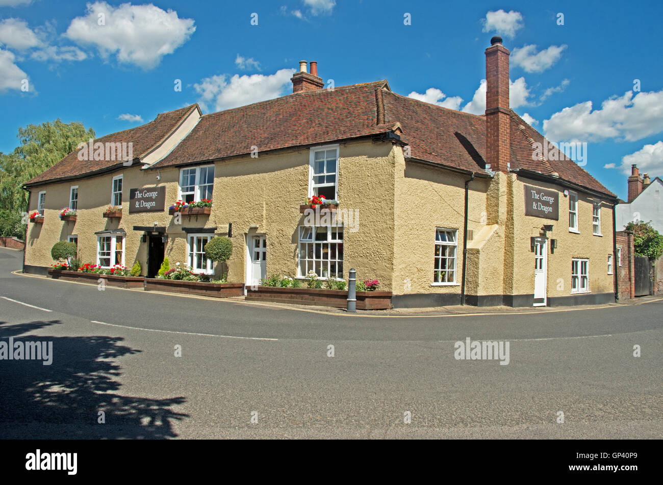 Fordwich Kent & Dragon Pub England Stock Photo Alamy