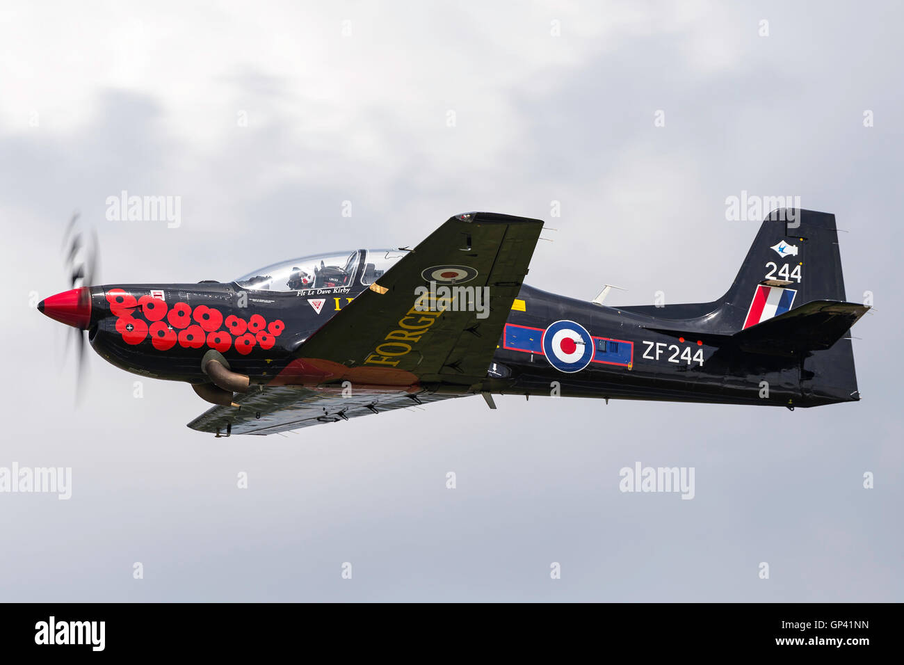 Royal Air Force (RAF) Tucano demonstration aircraft flown by Flt Lt Dave Kirby at the Royal International Air Tattoo (RIAT) Stock Photo
