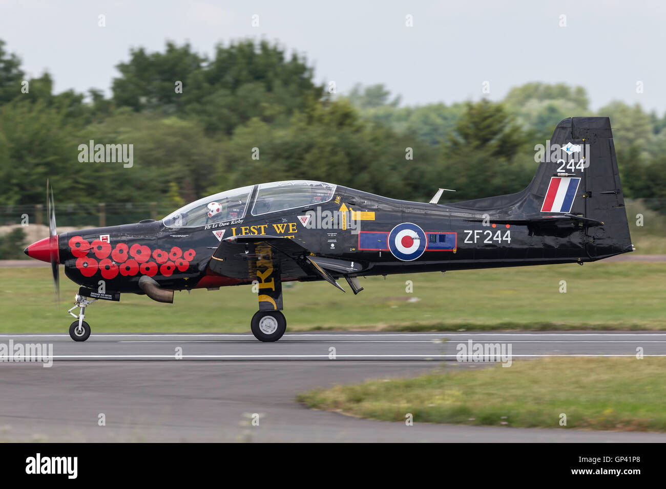 Royal Air Force (RAF) Tucano demonstration aircraft flown by Flt Lt Dave Kirby at the Royal International Air Tattoo (RIAT) Stock Photo