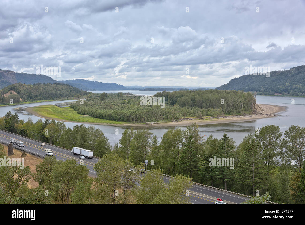 Overcast Oregon Overcast day in the Columbia River Gorge Oregon Stock Photo - Alamy