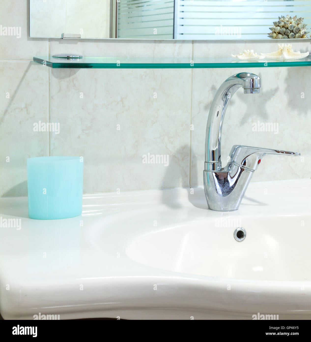 Interior home design hi-res stock photography and images - Alamy