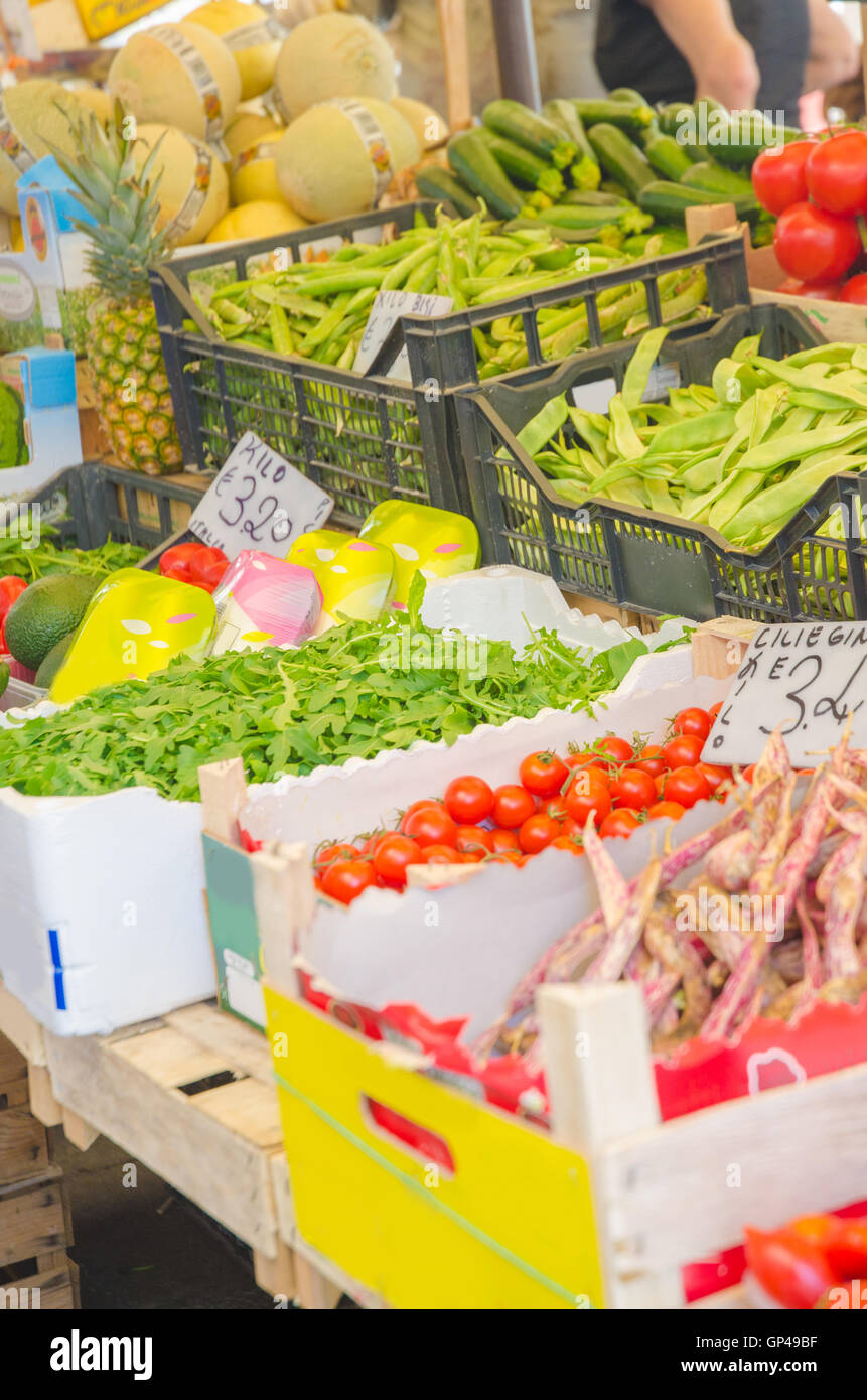 Fruits and vegetables at the market stall Stock Photo - Alamy