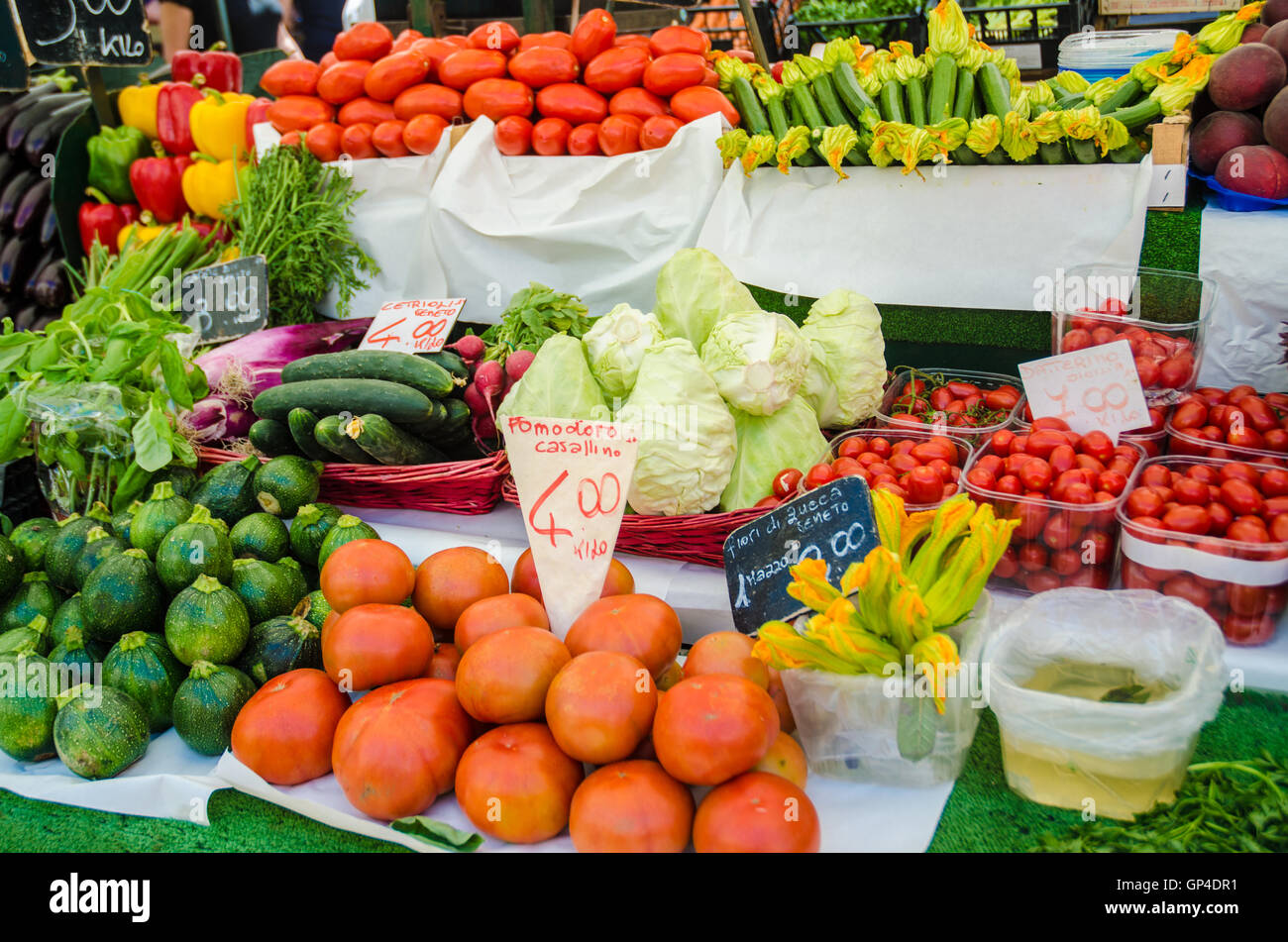 Fruits and vegetables at the market stall Stock Photo - Alamy