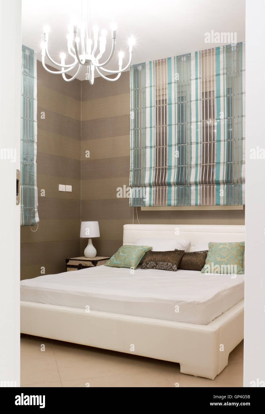 Interior design decorating bedroom hi-res stock photography and images ...
