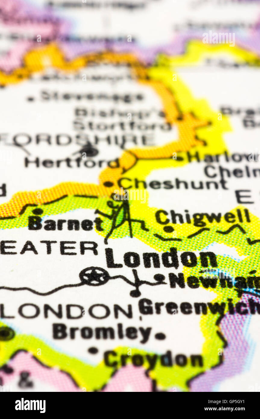 London on map hi-res stock photography and images - Alamy