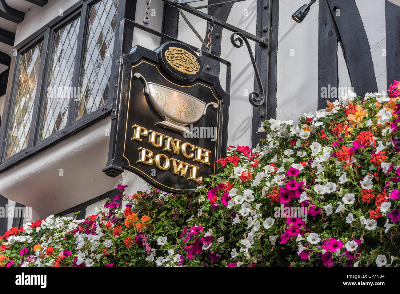 Punch Bowl pub sign Stock Photo Alamy