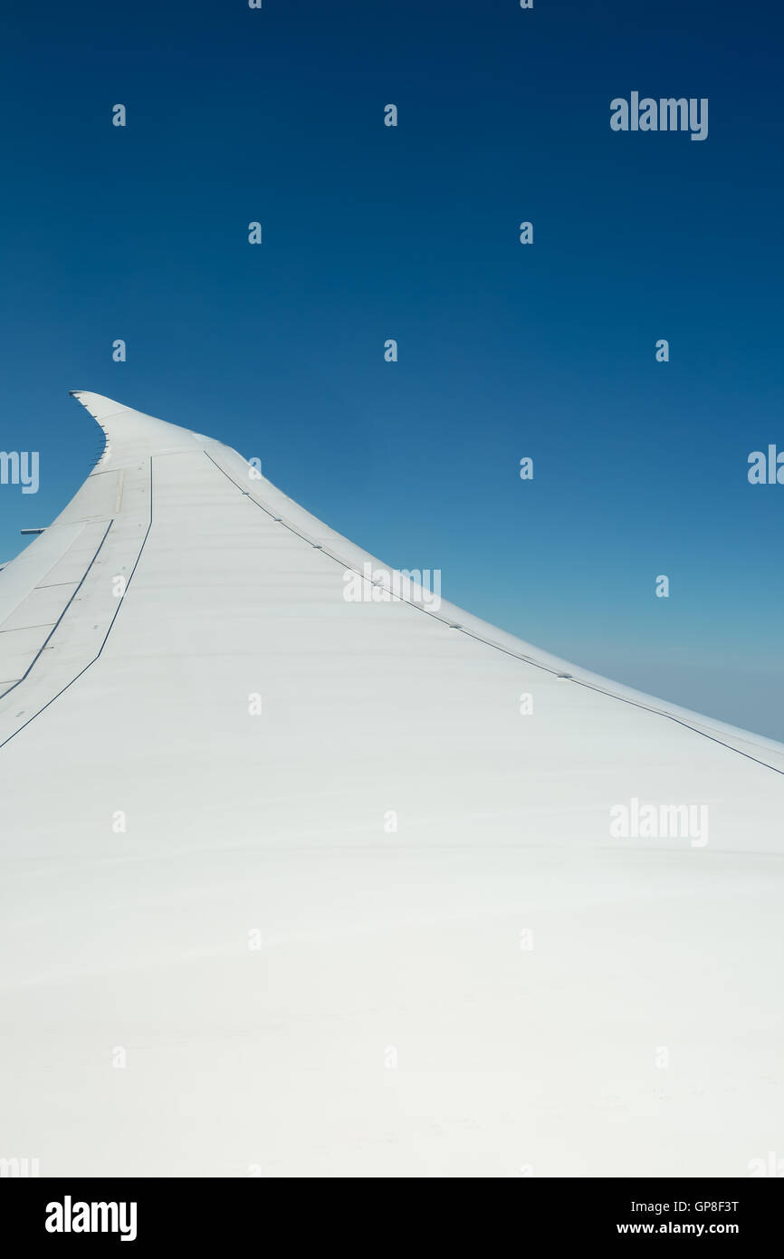 Aircraft wing image hi-res stock photography and images - Alamy