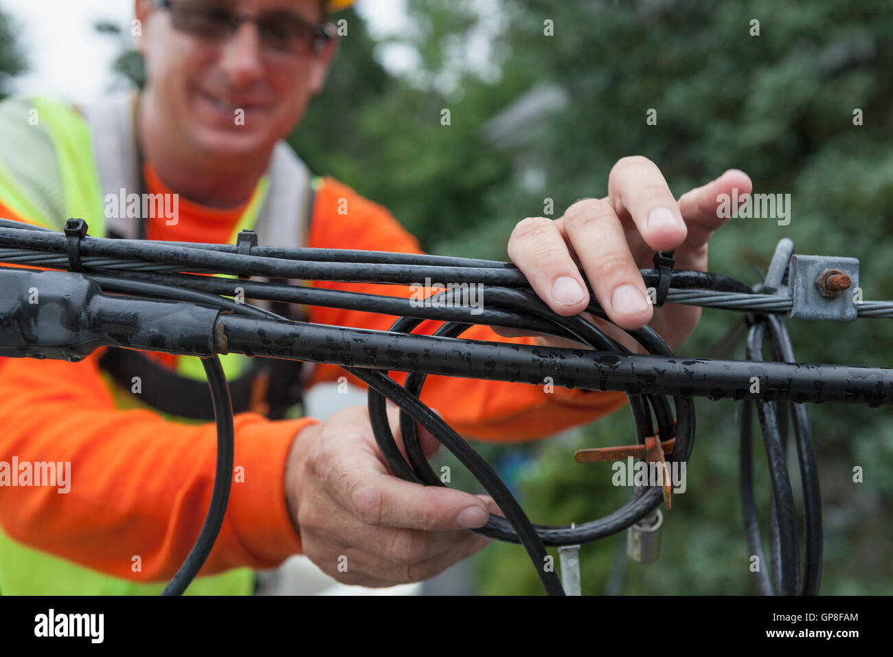 Guy Wire Or Guide Wire / What Is A Guy Wire And How To Use It The