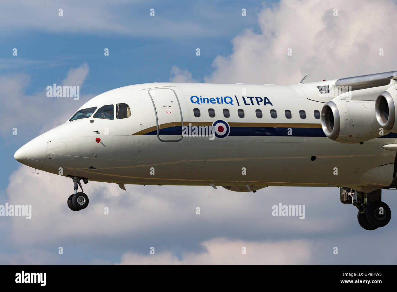 Qq Rj100 QinetiQ BAE Systems-Avro RJ100 QQ101 from the Empire Test Pilots School ...