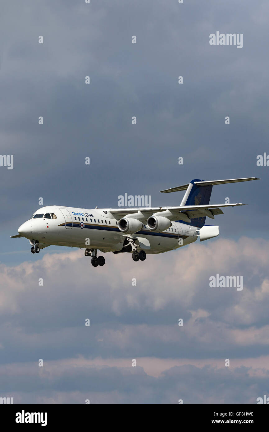 Qq Rj100 QinetiQ BAE Systems-Avro RJ100 QQ101 from the Empire Test Pilots School ...