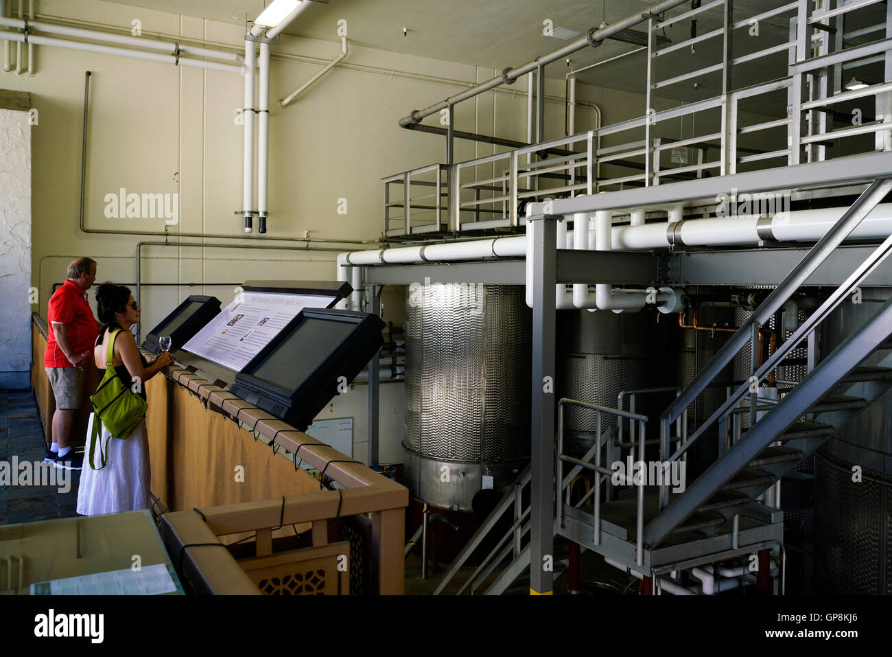 Wine Manufacture Stock Photos & Wine Manufacture Stock Images Alamy