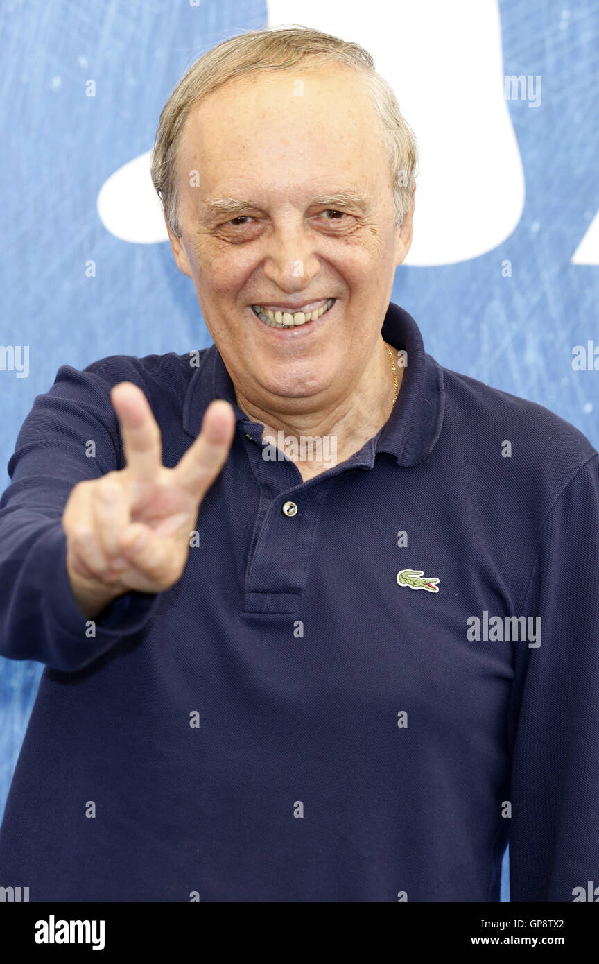 Venice, Italy. 02nd Sep, 2016. Dario Argento during the 'Dawn Of The Dead - European Cut (Zombi, 1978)' photocall at the 73rd Venice International Film Festival on September 02, 2016 | Verwendung weltweit/picture alliance Credit:  dpa/Alamy Live News Stock Photo