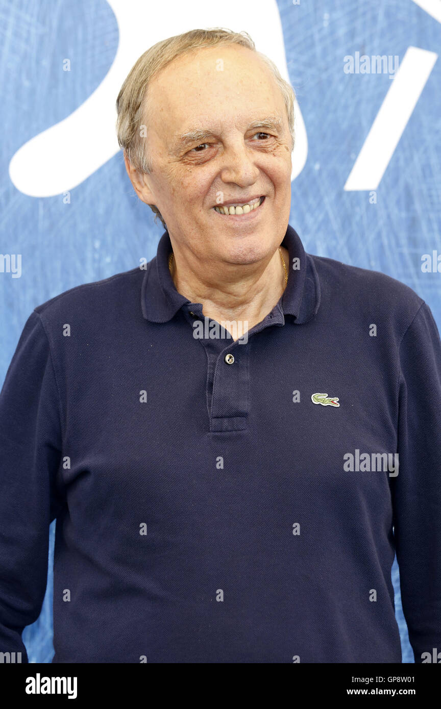 Venice, Italy. 02nd Sep, 2016. Dario Argento during the 'Dawn Of The Dead - European Cut (Zombi, 1978)' photocall at the 73rd Venice International Film Festival on September 02, 2016 | Verwendung weltweit/picture alliance Credit:  dpa/Alamy Live News Stock Photo