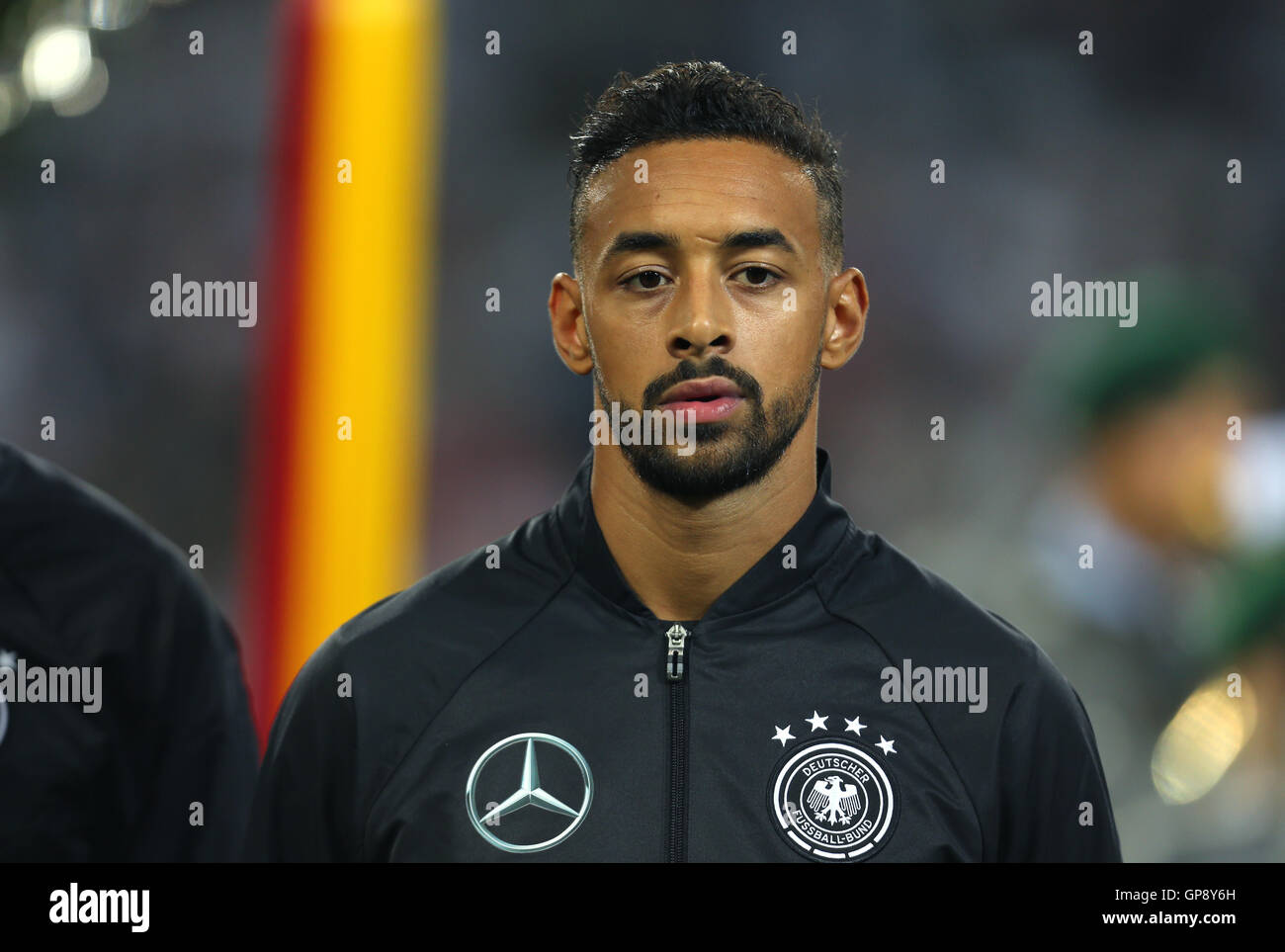 KARIM BELLARI     2016    DFB    ÉQUIPE NATIONALE   AUTOGRAPHE Signé à La Main 355459803996