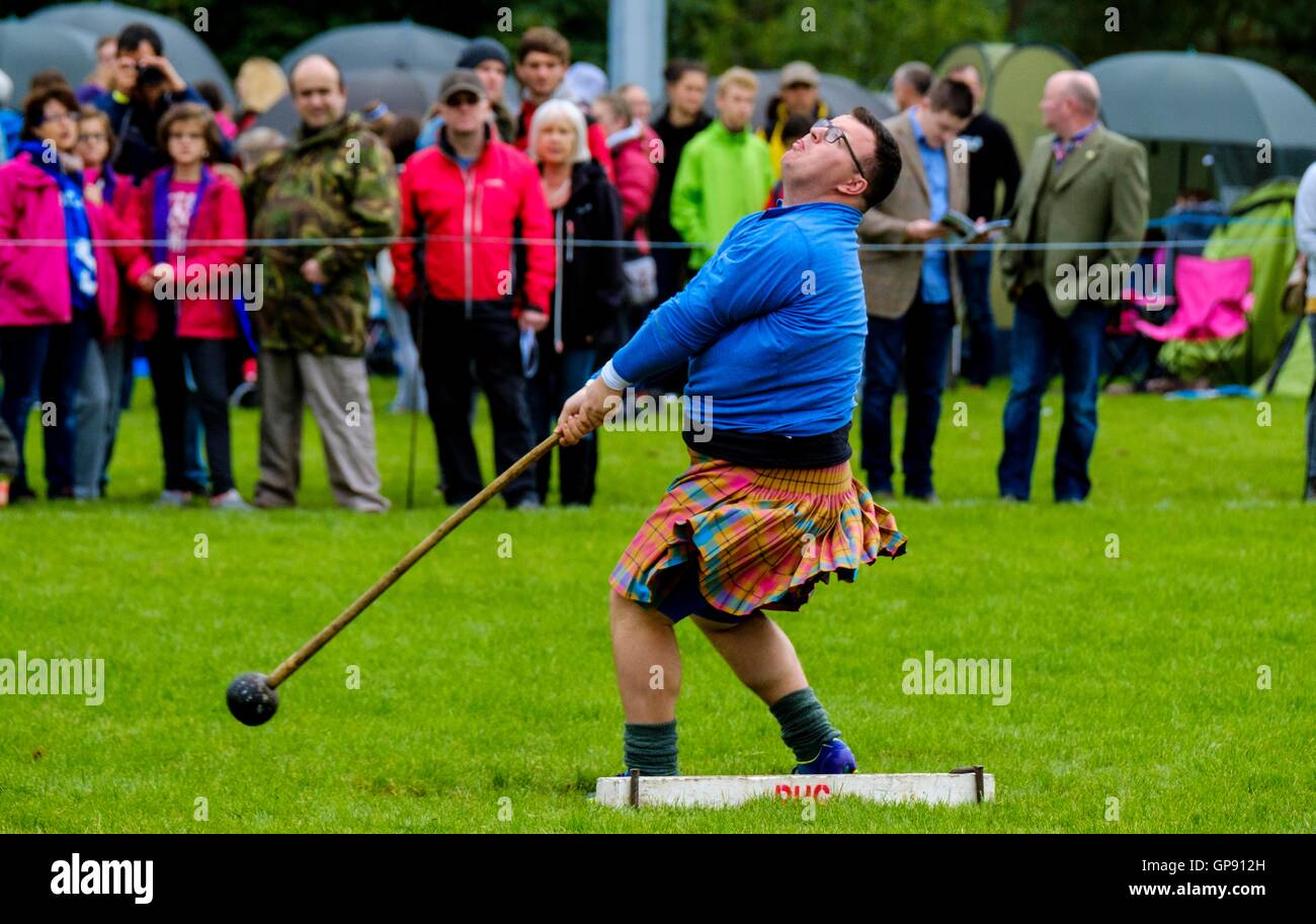 Haggis throwing hires stock photography and images Alamy