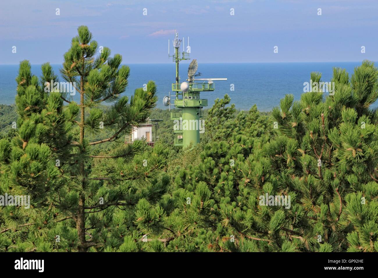 Czolpino, Poland 3rd, Sept. 2016 Sunny and warm day in Czolpino in the Slowinski National Park. people enjoy good weather walking at the Baltic Sea beach and the mooving sand dunes, and visiting the Czolpino lighthouse. Military radar installation is seen Credit:  Michal Fludra/Alamy Live News Stock Photo