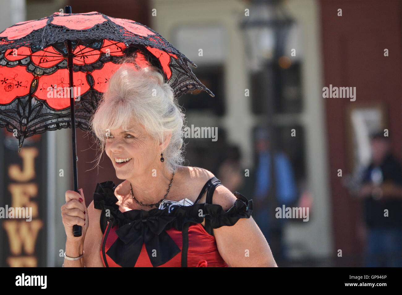 Sacramento, California, USA. 3 September 2016. Performer at Gold Rush Days in Old Sacramento. The festival runs through Labor Day Weekend every year  Credit:  AlessandraRC/Alamy Live News Stock Photo