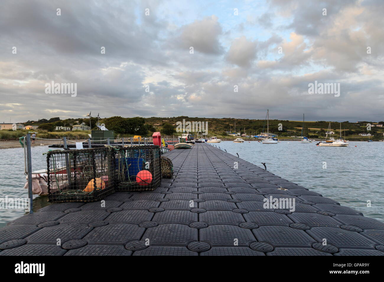 Floating Jetty High Resolution Stock Photography and Images Alamy
