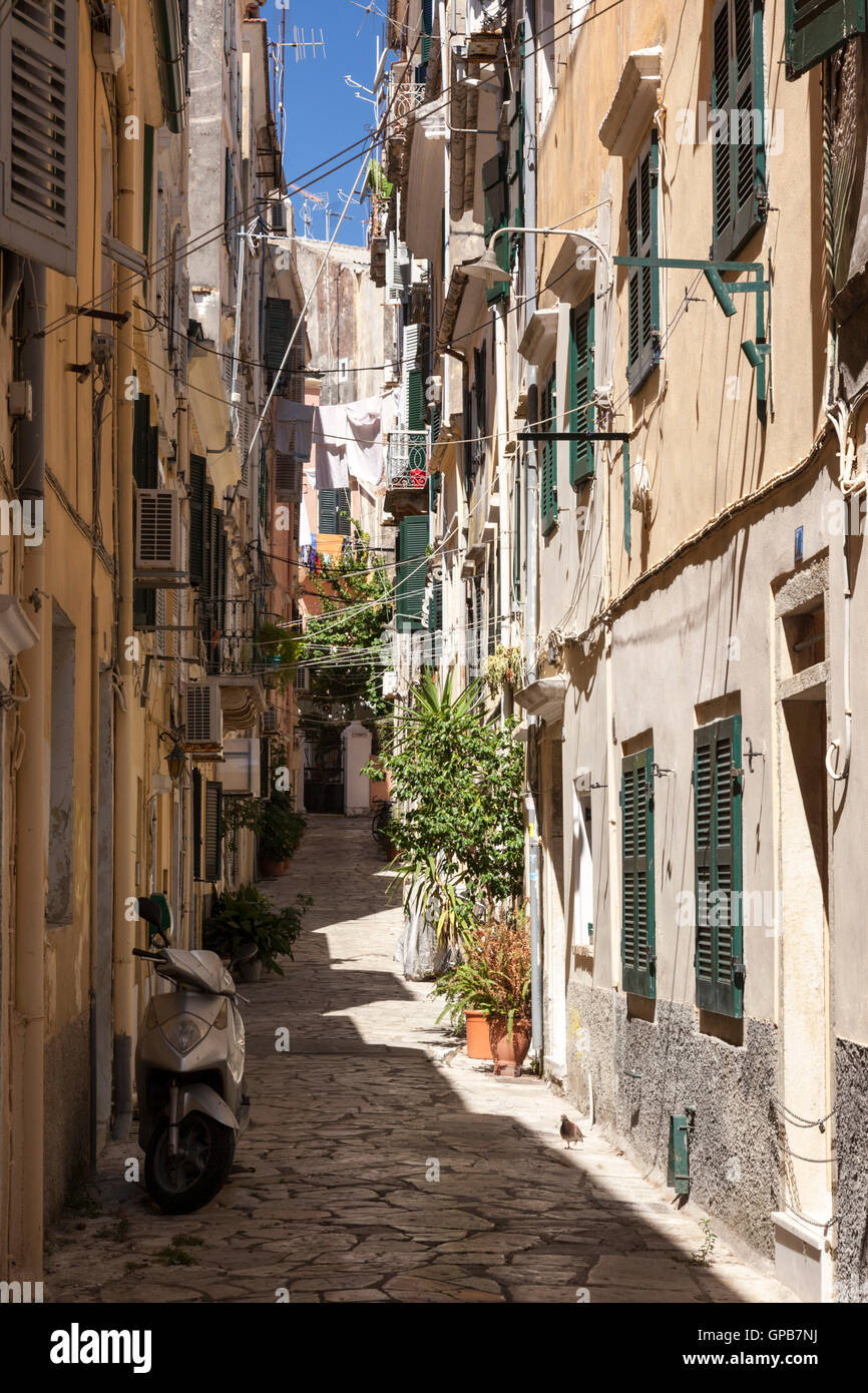 A narrow alley in Corfu town, Corfu, Greece Stock Photo