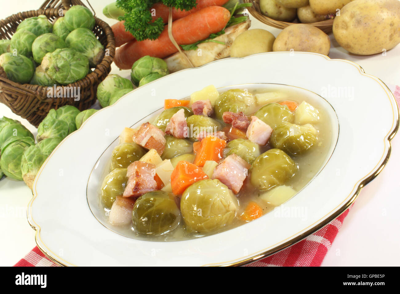 Brussels sprouts stew Stock Photo Alamy