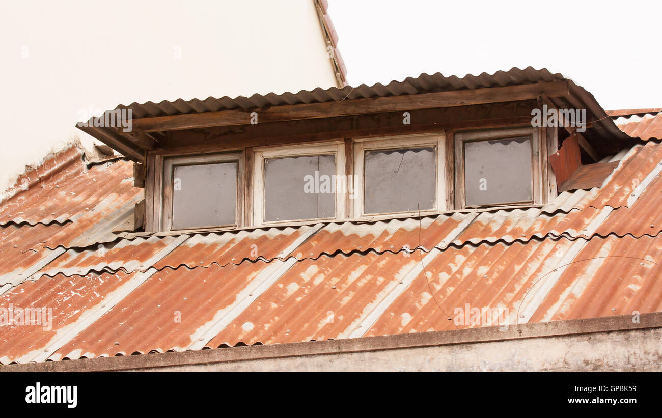 Old galvanized roof covered in rust Stock Photo Alamy