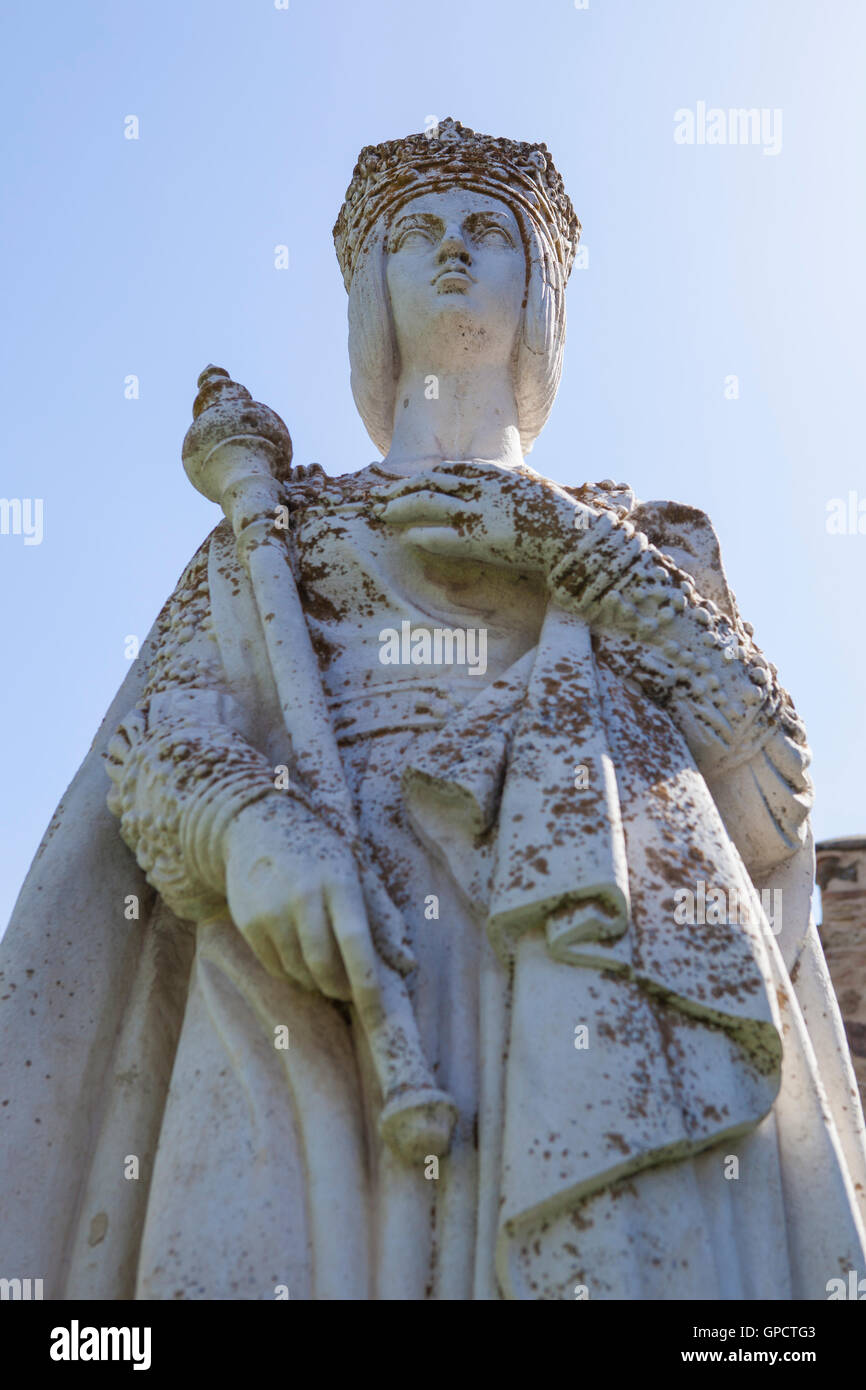 Statue of Queen Isabella I of Castile, founder of the monastery San Juan de los Reyes in Toledo. Spain Stock Photo