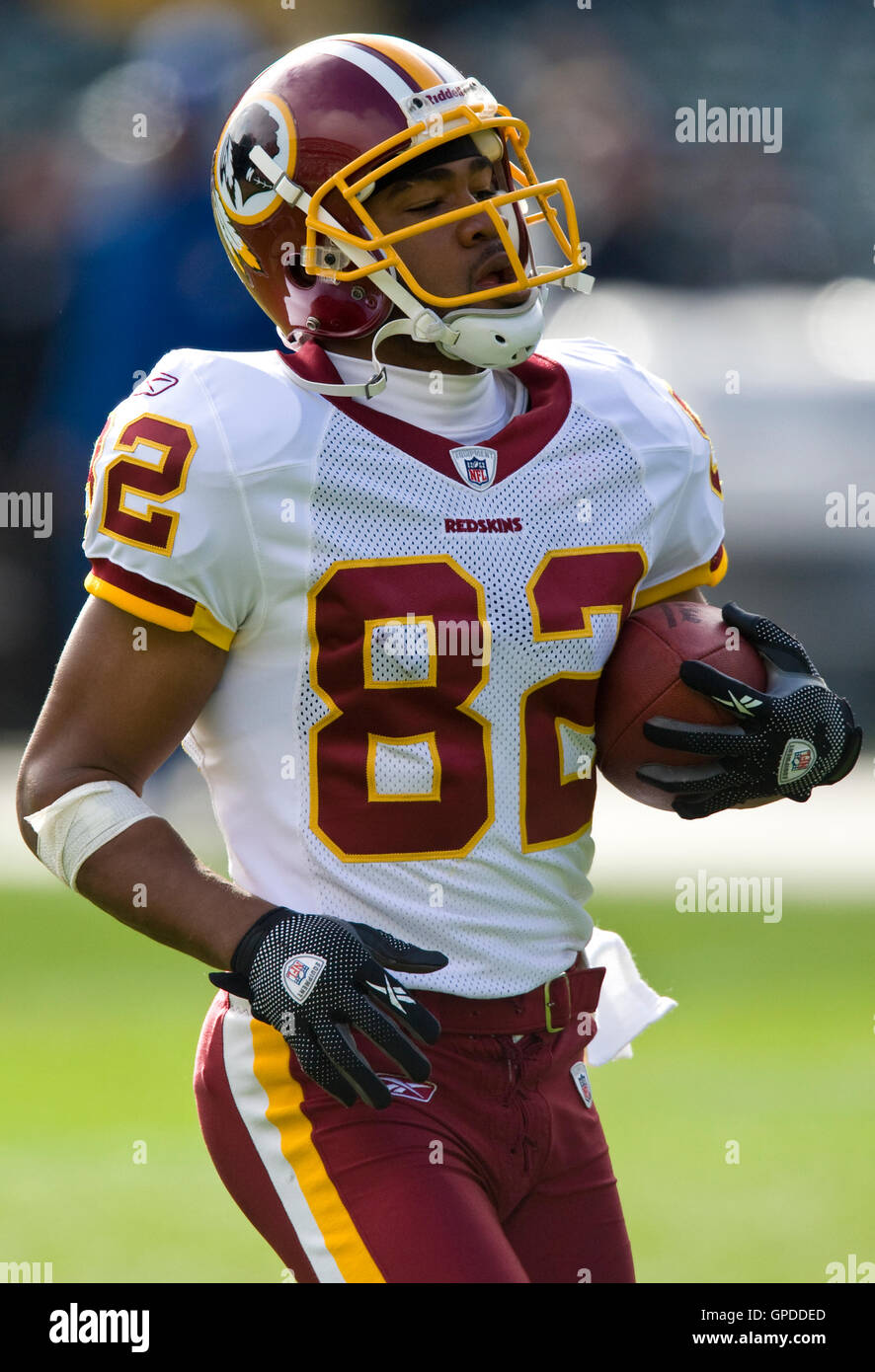 December 13, 2009; Oakland, CA, USA;  Washington Redskins wide receiver Antwaan Randle El (82) before the game against the Oakland Raiders at Oakland-Alameda County Coliseum.  Washington defeated Oakland 34-13. Stock Photo