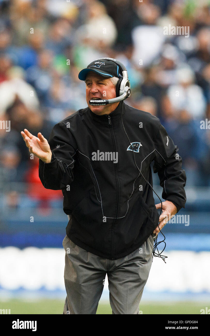 Photo: Carolina Panthers head coach John Fox (L) congratulates fullback  Tony Fiammetta for picking up first down in Seattle - SEA2010120504 