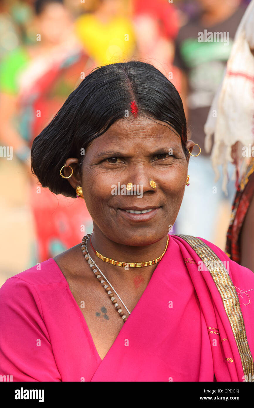 Tribal woman haat market chhattisgarh hires stock photography and