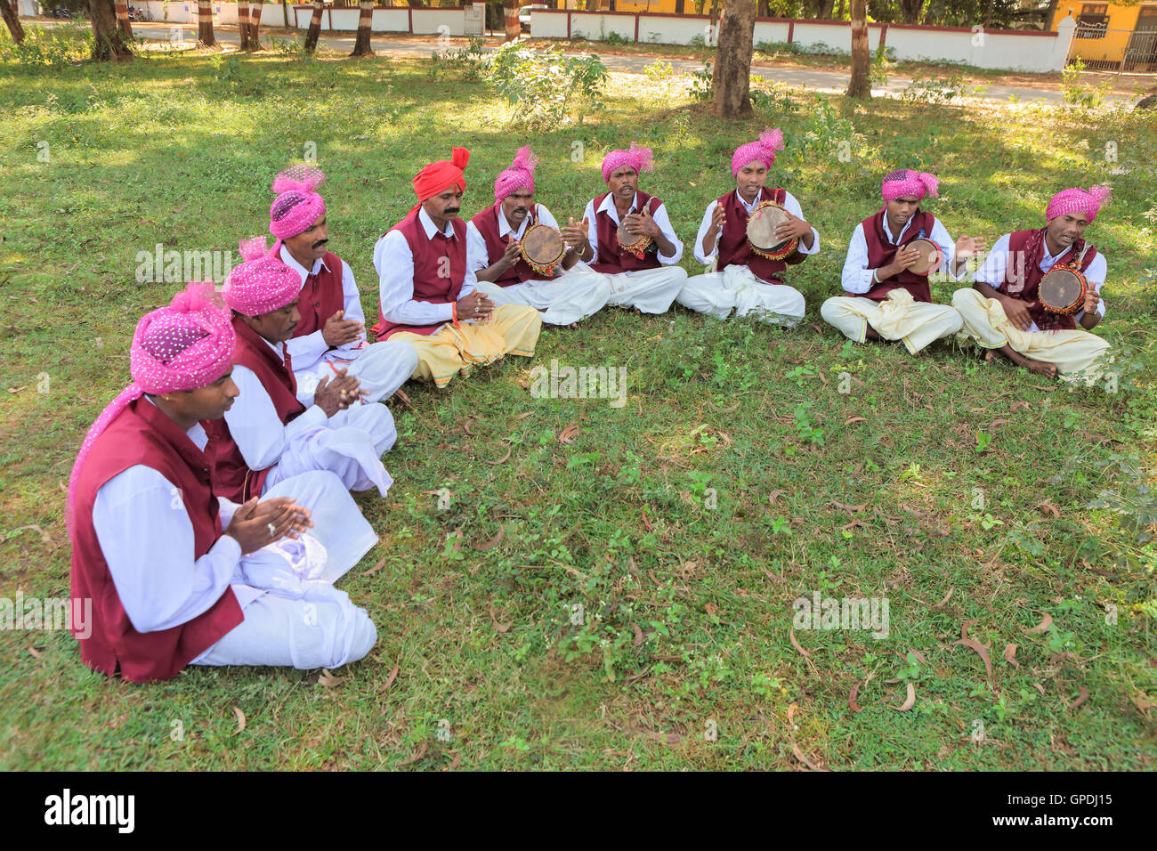 Tribal musicians playing folk music, Jagdalpur, Bastar, Chhattisgarh, India, Asia Stock Photo